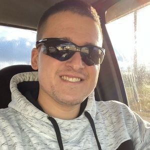 Meet your Posher, Austin